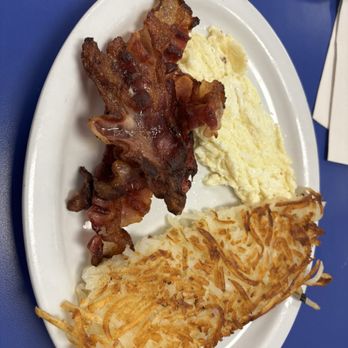 Bob & Edith's Diner - Two Eggs & Bacon - American Near Me - Arlington, Virginia Bob & Edith's Diner - Two Eggs & Bacon - American Near Me - Arlington, Virginia
