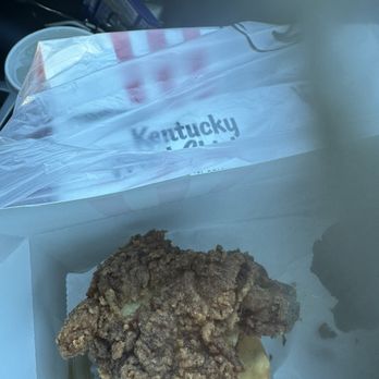 KFC - Old and cold thigh - Fast Food Near Me - Sacramento, California KFC - Old and cold thigh - Fast Food Near Me - Sacramento, California