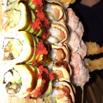 Akino - Sushi Bars Near Me - Elmhurst, New York