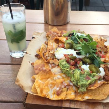 Raleigh's Pub - chicken nachos and mojito - American Near Me - Berkeley, California Raleigh's Pub - chicken nachos and mojito - American Near Me - Berkeley, California