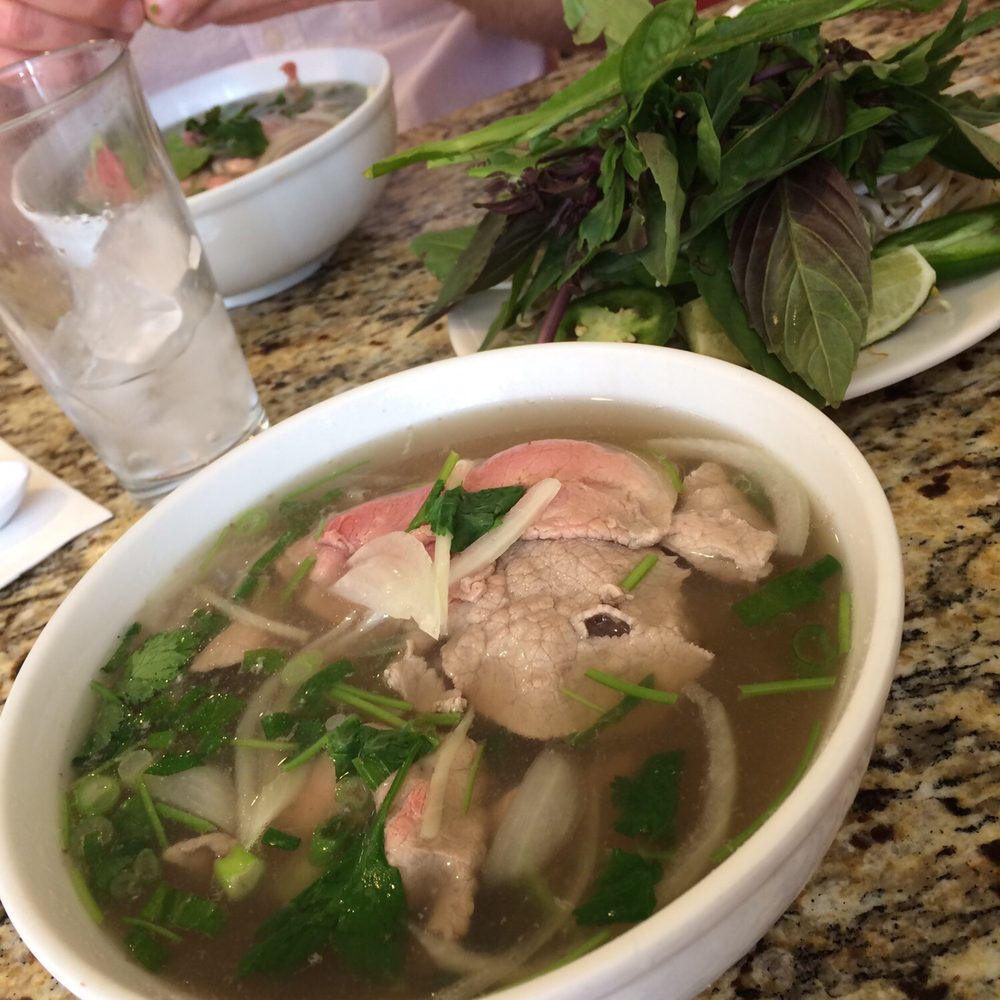 Da Vang Restaurant - Beef pho tai - Vietnamese Near Me - Phoenix, Arizona Da Vang Restaurant - Beef pho tai - Vietnamese Near Me - Phoenix, Arizona