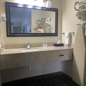 Quality Inn & Suites - Sink - Hotels Near Me - Horse Cave, Kentucky Quality Inn & Suites - Sink - Hotels Near Me - Horse Cave, Kentucky