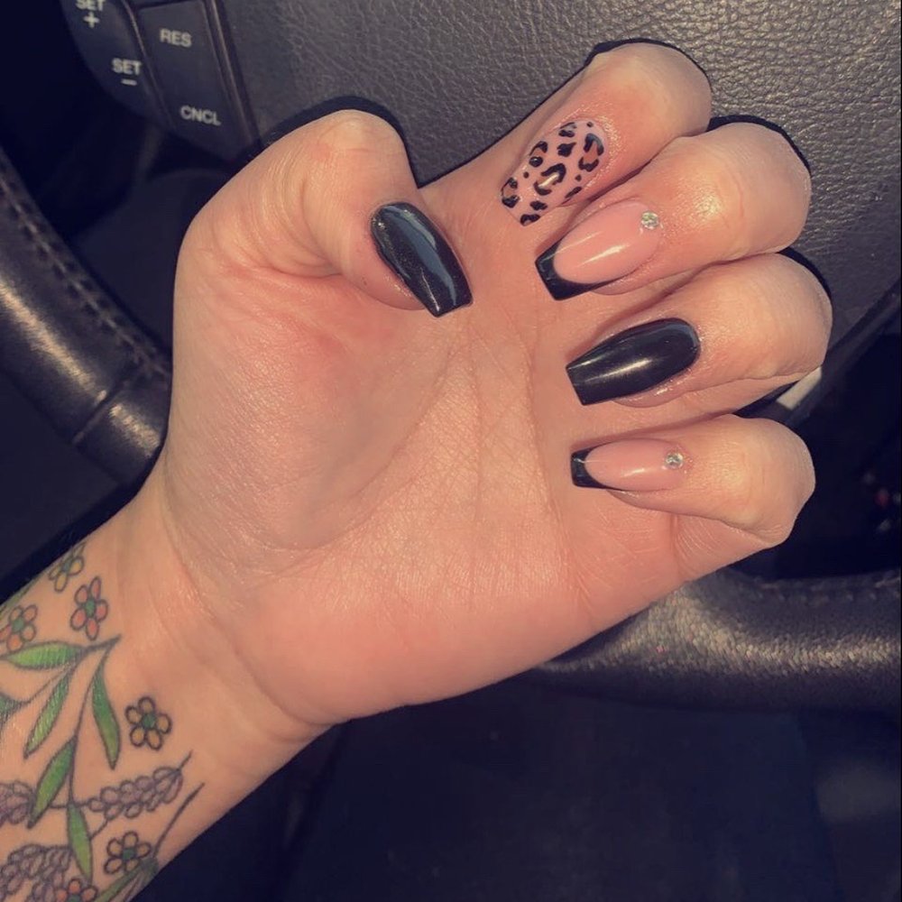 NailSHOW - Nail Salons Near Me - Overland Park, Kansas NailSHOW - Nail Salons Near Me - Overland Park, Kansas