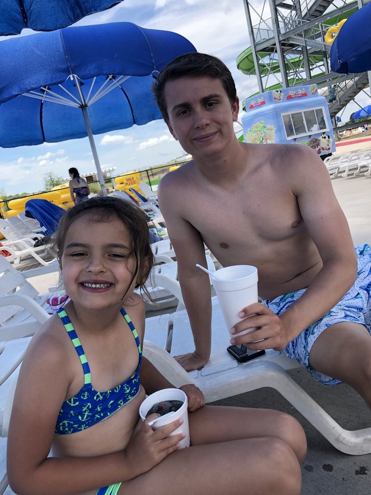 SPLASH KINGDOM FAMILY WATER PARK 20 Photos & 10 Reviews 6501 I30