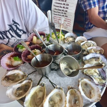 Fishing With Dynamite - Oysters and scallops - Seafood Near Me - Manhattan Beach, California