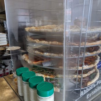 Lilguy - Slices ready to go - Pizza Near Me - Venice, California Lilguy - Slices ready to go - Pizza Near Me - Venice, California
