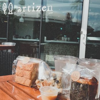 Artizen - Pastries, dulce de leche blondie thing, blueberry yuzu scone, cinnamon apple mochi monkey bread. - Cafes Near Me - Honolulu, Hawaii Artizen - Pastries, dulce de leche blondie thing, blueberry yuzu scone, cinnamon apple mochi monkey bread. - Cafes Near Me - Honolulu, Hawaii