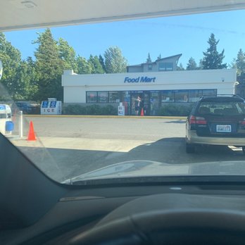 Chevron - a car parked in front of a gas station - Gas Stations Near Me - Hood River, Oregon Chevron - a car parked in front of a gas station - Gas Stations Near Me - Hood River, Oregon