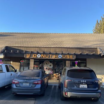OJ's Donuts House - Donuts Near Me - Big Bear Lake, California OJ's Donuts House - Donuts Near Me - Big Bear Lake, California