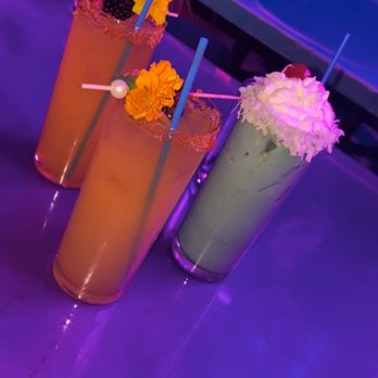 Fade + Facet - 2 Star Gazer & Electric Haze - Hookah Bars Near Me - Duluth, Georgia