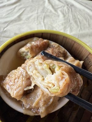 Cheung Hing Restaurant by null
