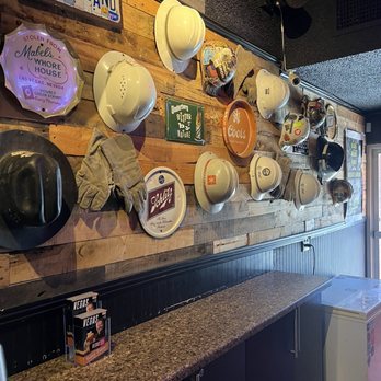 Hard Hat Lounge - Dive Bars Near Me - Las Vegas, Nevada Hard Hat Lounge - Dive Bars Near Me - Las Vegas, Nevada