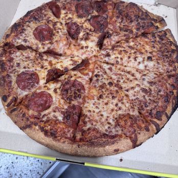 Hungry Howie's Pizza - Pizza showed up and it's wrong! - Pizza Near Me - Clinton, Utah Hungry Howie's Pizza - Pizza showed up and it's wrong! - Pizza Near Me - Clinton, Utah