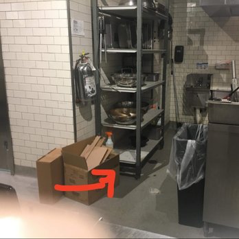CAVA - Dity dishes, piling cardboard boxes, dirty floors -- YUCK! - Mediterranean Near Me - Irvine, California
