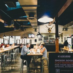 4 Rivers Smokehouse