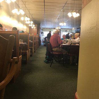 S & D Cafe - people sitting at tables in a restaurant - Cafes Near Me - Waukon, Iowa S & D Cafe - people sitting at tables in a restaurant - Cafes Near Me - Waukon, Iowa