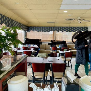 Bangkok 96 - The majority of the seating area - Thai Near Me - Dearborn, Michigan