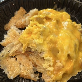 Egg Works - , Sausage links, cheddar-jack, hash brown patties. Sunrise Mountain - Breakfast & Brunch Near Me - Las Vegas, Nevada Egg Works - , Sausage links, cheddar-jack, hash brown patties. Sunrise Mountain - Breakfast & Brunch Near Me - Las Vegas, Nevada
