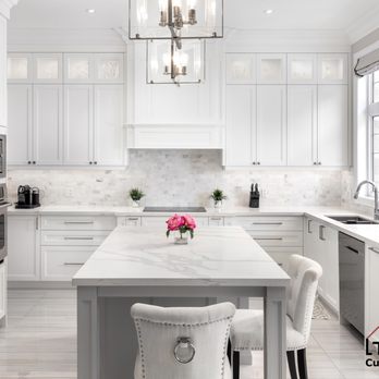 Devix Kitchens - white kitchen cabinets - Cabinetry Near Me - Toronto, Ontario