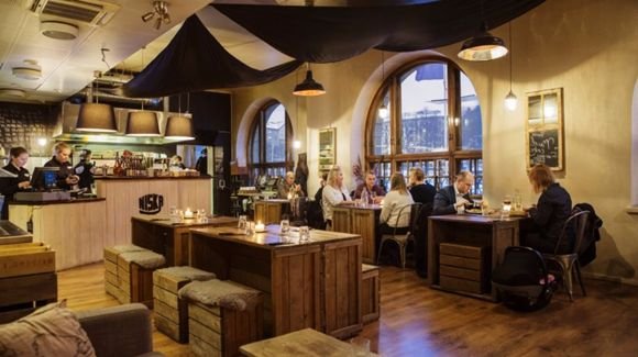 Pub Niska by null