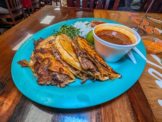 Los Cuates Taqueria by null