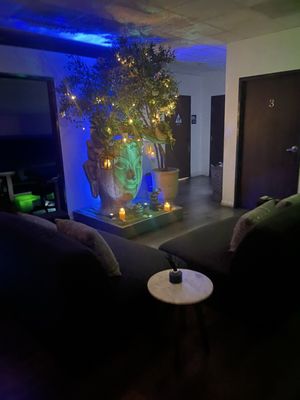 Sparadise La Brea by null