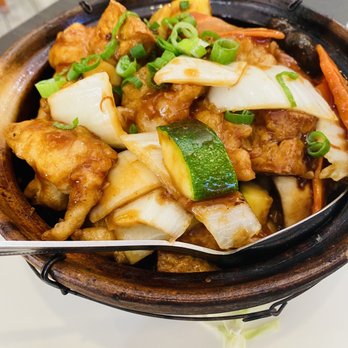 Chef Bo - Braised Fish fillet in clay pot - Chinese Near Me - Elk Grove, California Chef Bo - Braised Fish fillet in clay pot - Chinese Near Me - Elk Grove, California