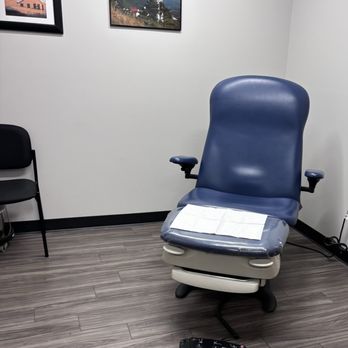 Valley Foot Care, Inc - Procedure room - Podiatrists Near Me - Phoenix, Arizona Valley Foot Care, Inc - Procedure room - Podiatrists Near Me - Phoenix, Arizona