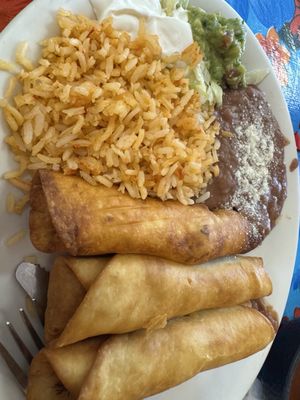 El Rio Verde Restaurant by null