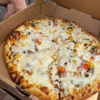 Eleon Pizza & Pastry - Philly Cheesesteak Pizza - Pizza Near Me - Jacksonville, Florida