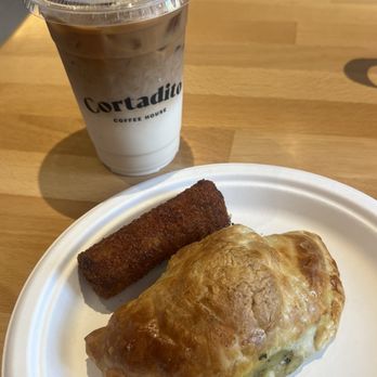 Cortadito Coffee House - Brickell - Breakfast - Coffee & Tea Near Me - Miami, Florida