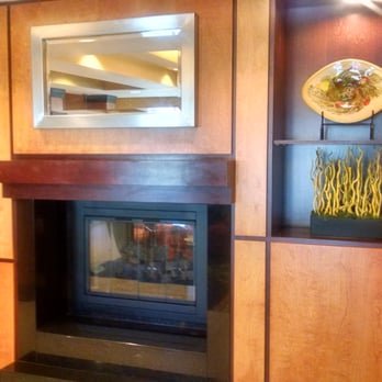 Fairfield by Marriott Inn & Suites Columbia Northeast - Beautifully decorated through out. - Hotels Near Me - Columbia, South Carolina