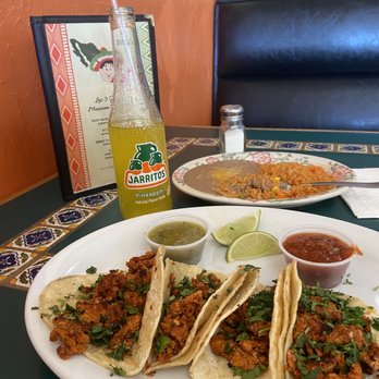 Los Gordos Taqueria - a plate of tacos and a drink - Tacos Near Me - Aurora, Colorado Los Gordos Taqueria - a plate of tacos and a drink - Tacos Near Me - Aurora, Colorado