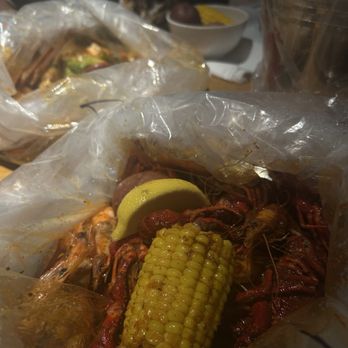 Juicy Seafood Indy - Crawfish (lb) Shrimp (Head on) (lb) - Seafood Near Me - Indianapolis, Indiana Juicy Seafood Indy - Crawfish (lb) Shrimp (Head on) (lb) - Seafood Near Me - Indianapolis, Indiana