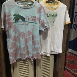 The Barn Owl Vintage Goods - Some awesome vintage tees