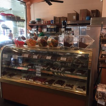 Southern Candymakers - Chocolatiers & Shops Near Me - New Orleans, Louisiana Southern Candymakers - Chocolatiers & Shops Near Me - New Orleans, Louisiana