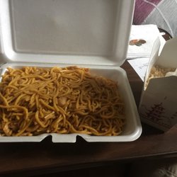 Peking - Chicken Lo Mein with rice