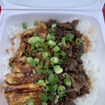 Yogis Teriyaki House - Beef/Chicken Bowl - Large. - Japanese Near Me - Tustin, California Yogis Teriyaki House - Beef/Chicken Bowl - Large. - Japanese Near Me - Tustin, California