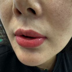Eva jewel Beauty - Lip Blush. No swelling  no pain .