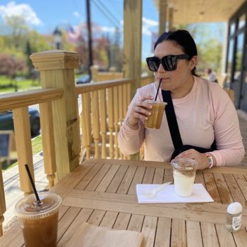 Fellow Mountain Cafe - Cafes Near Me - Hunter, New York
