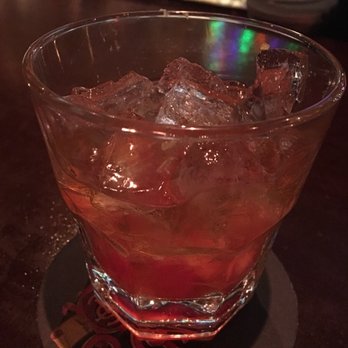 Par Lounge - a closeup of a drink in a glass - Lounges Near Me - Saint Louis, Missouri Par Lounge - a closeup of a drink in a glass - Lounges Near Me - Saint Louis, Missouri