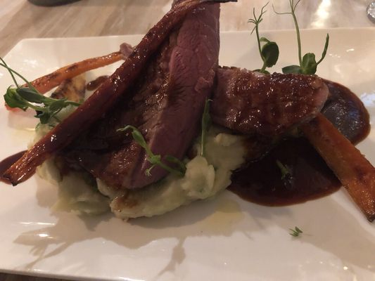 Cafe & Restaurant Dobry Rok by null