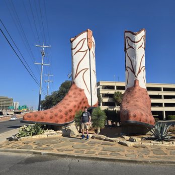 North Star Mall - Shopping Centers Near Me - San Antonio, Texas North Star Mall - Shopping Centers Near Me - San Antonio, Texas
