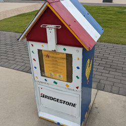 Little Free Library - Little Free Library, Wilson