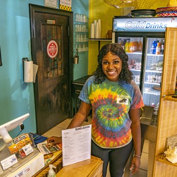 EatZ On The Corner - Great staff - American Near Me - Pine Mountain, Georgia