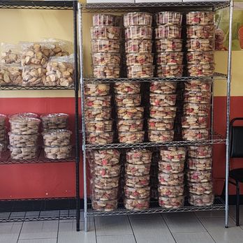 La Mexicana Bakery - cookies - Bakeries Near Me - Los Angeles, California La Mexicana Bakery - cookies - Bakeries Near Me - Los Angeles, California