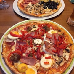 Da Luigi - Great thin pizza.