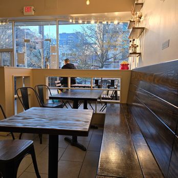 Sweet Cake - Interior - Desserts Near Me - Flushing, New York