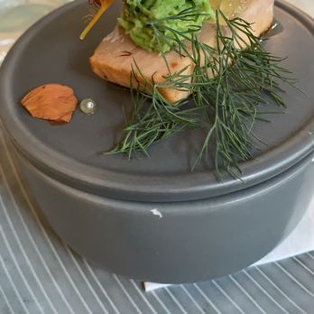 Restaurant Jagdhaus Heiligendamm - Erbsensüppchen mit Lachs - German Near Me - Bad Doberan, MV Restaurant Jagdhaus Heiligendamm - Erbsensüppchen mit Lachs - German Near Me - Bad Doberan, MV
