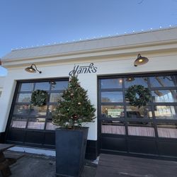 Hank’s Coffee Station - Outdoor view